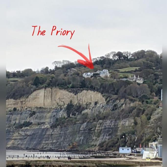 1 Bed Apartment - Sea View Shanklin Luaran gambar