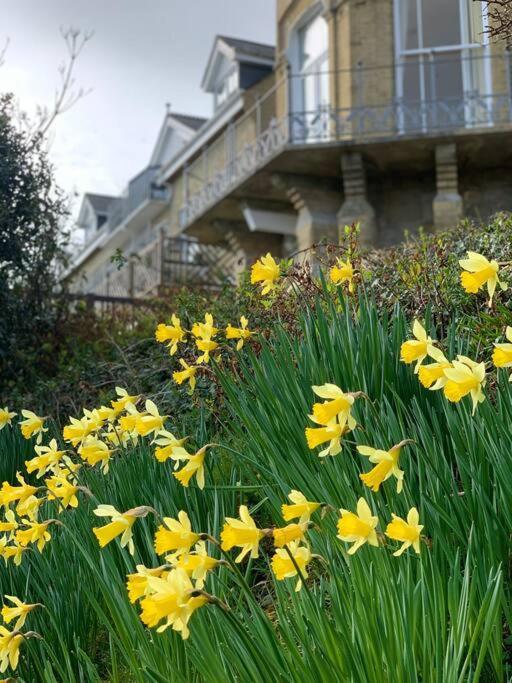 1 Bed Apartment - Sea View Shanklin Luaran gambar